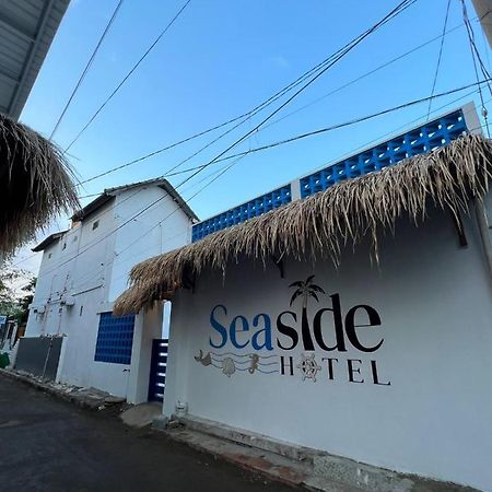 Seaside Hotel Гілі-Траванган Екстер'єр фото
